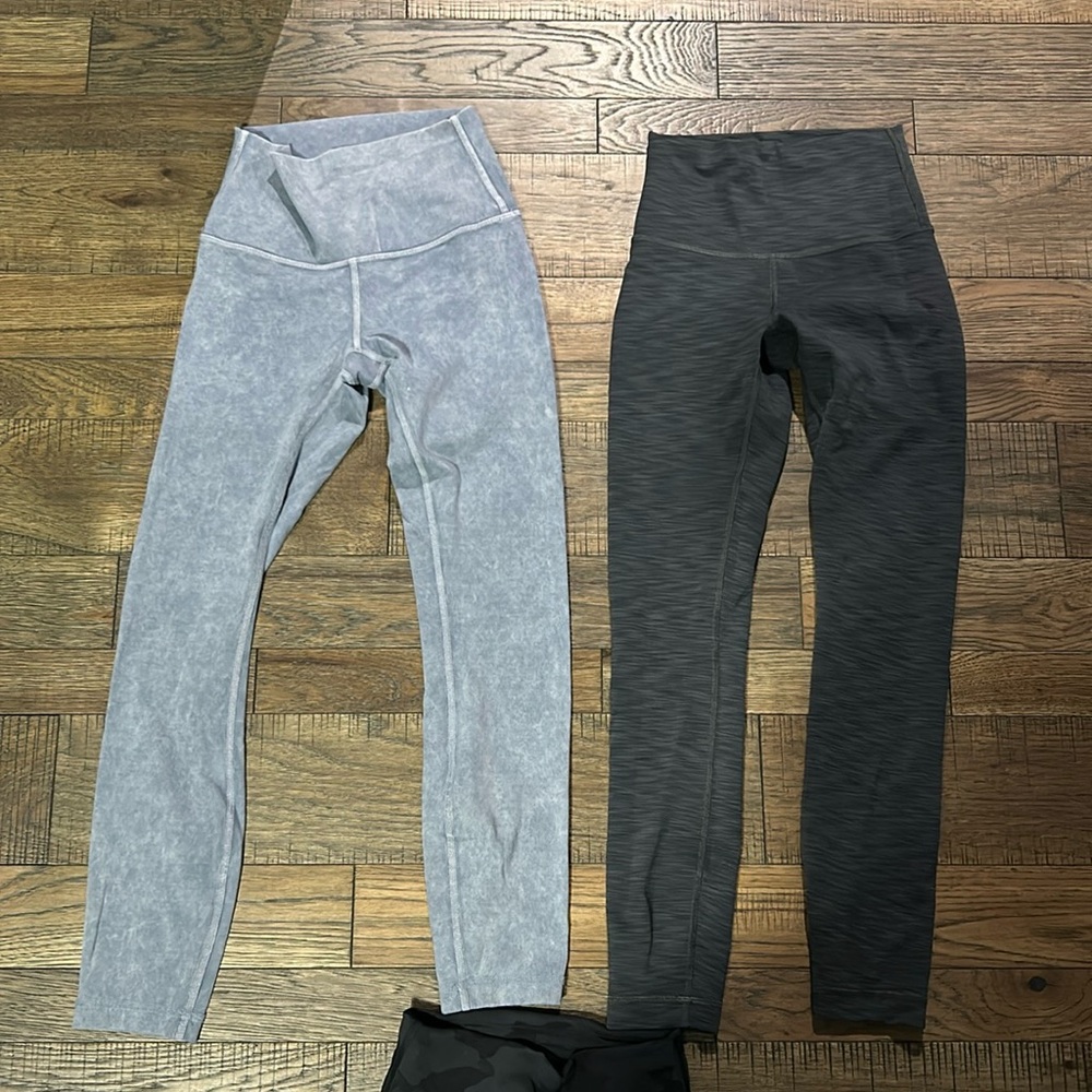 Lot of 3 LuluLemon leggings Size 2